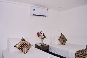 Papa Ji Hotel and Restaurant