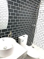 Papa Ji Hotel And Restaurant