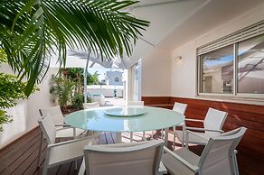 Luxurious Villa with great location