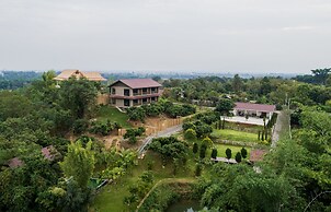 Thanburi Resort