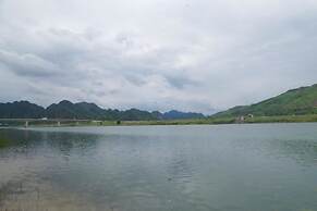 Village House - Hostel