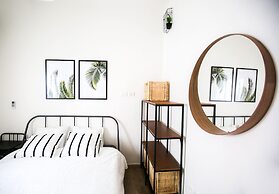 CTLV - Tchernikhovski 19