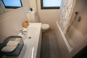 CTLV - Tchernikhovski 19