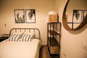 CTLV - Tchernikhovski 19