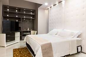 Ultra Luxury 2 Bed Loft in Lleras