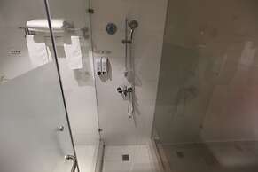 Shanghai xiannuo luxury hotel