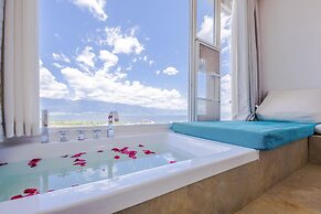 Butterfy Seaview Resort Villa