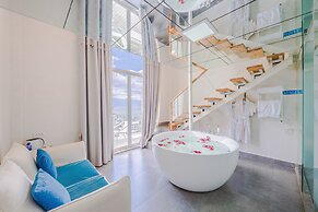 Butterfy Seaview Resort Villa