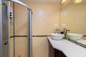 Cozzy Seaview Apartment