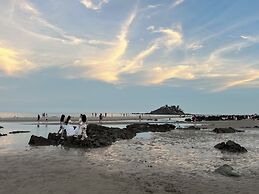 Cozzy Seaview Apartment