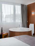 Elia Ermou Athens Hotel