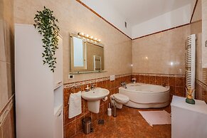 Best Luxury apt in Zagreb for 16 ppl