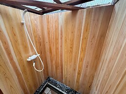 Guesthouse Tomoshibi - Hostel