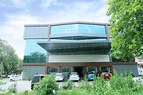 Sunstar Residency & Food Plaza Pala