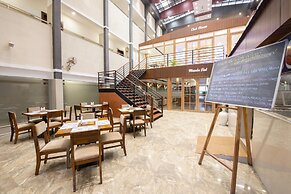 Sunstar Residency & Food Plaza Pala