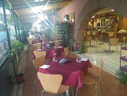 Hotel Restaurante Mirasierra