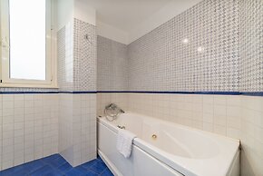 San Giovanni Elegant 6 Pax Apartment