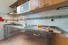 San Giovanni Elegant 6 Pax Apartment