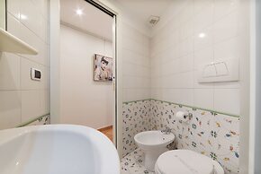 San Giovanni Elegant 6 Pax Apartment