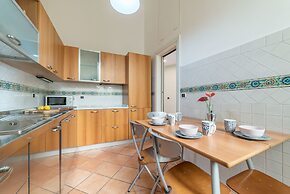 San Giovanni Elegant 6 Pax Apartment