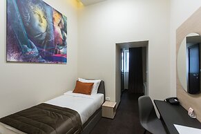 Hotel Grand Hedonist