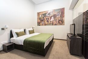 Hotel Grand Hedonist