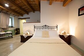 Le MaRaClà Country House