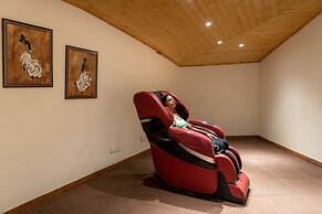 Coral Resort and Spa Centrally Heated Mountain Side Resort Manali