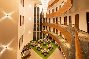 Coral Resort and Spa Centrally Heated Mountain Side Resort Manali