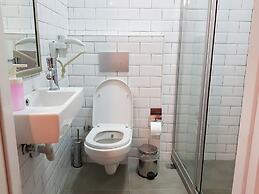 Linden Houses Apartments