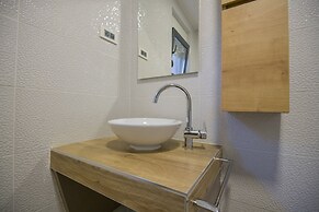 Holiday House Luxury