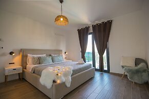 Holiday House Luxury