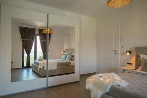 Holiday House Luxury