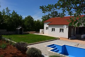 Holiday House Jelena