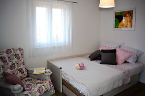 Holiday House Jelena