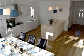 Holiday House Jelena