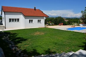 Holiday House Jelena