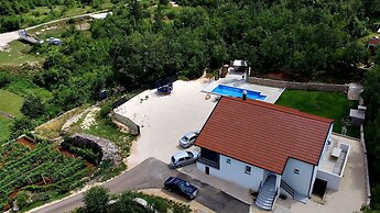 Holiday House Jelena