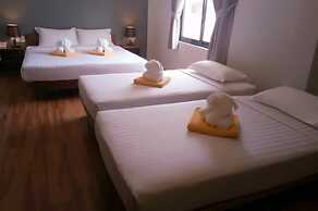 Sea Breeze Lodge Ngapali