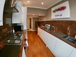 Escape To Edinburgh @ Abercromby Place