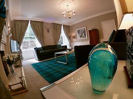 Escape To Edinburgh @ Abercromby Place