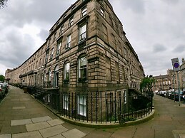 Escape To Edinburgh @ Abercromby Place