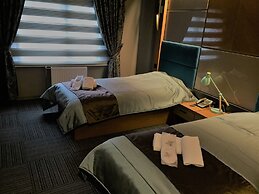 Yamanturk Ogretmenevi