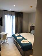 Hotel Torrent