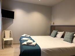 Hotel Torrent