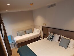 Hotel Torrent
