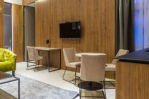 Dezman Luxury Center