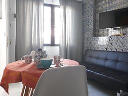 Bonito Apartamento con Solarium en Alameda Hab 201