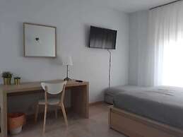Bonito Apartamento en Triana 102
