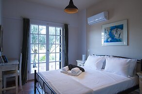 Penelope Dream Pool Villa